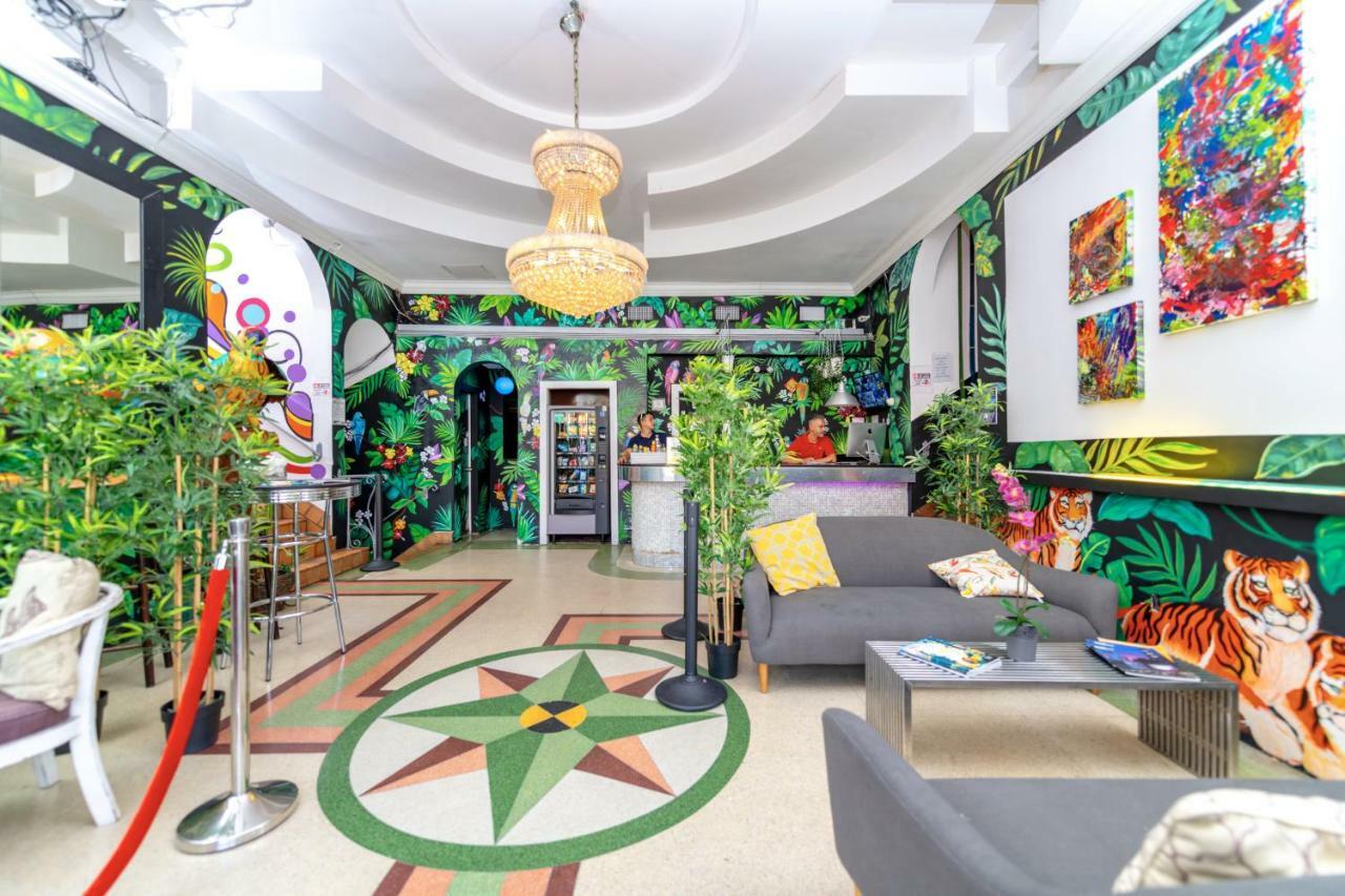 Auberge de jeunesse South And