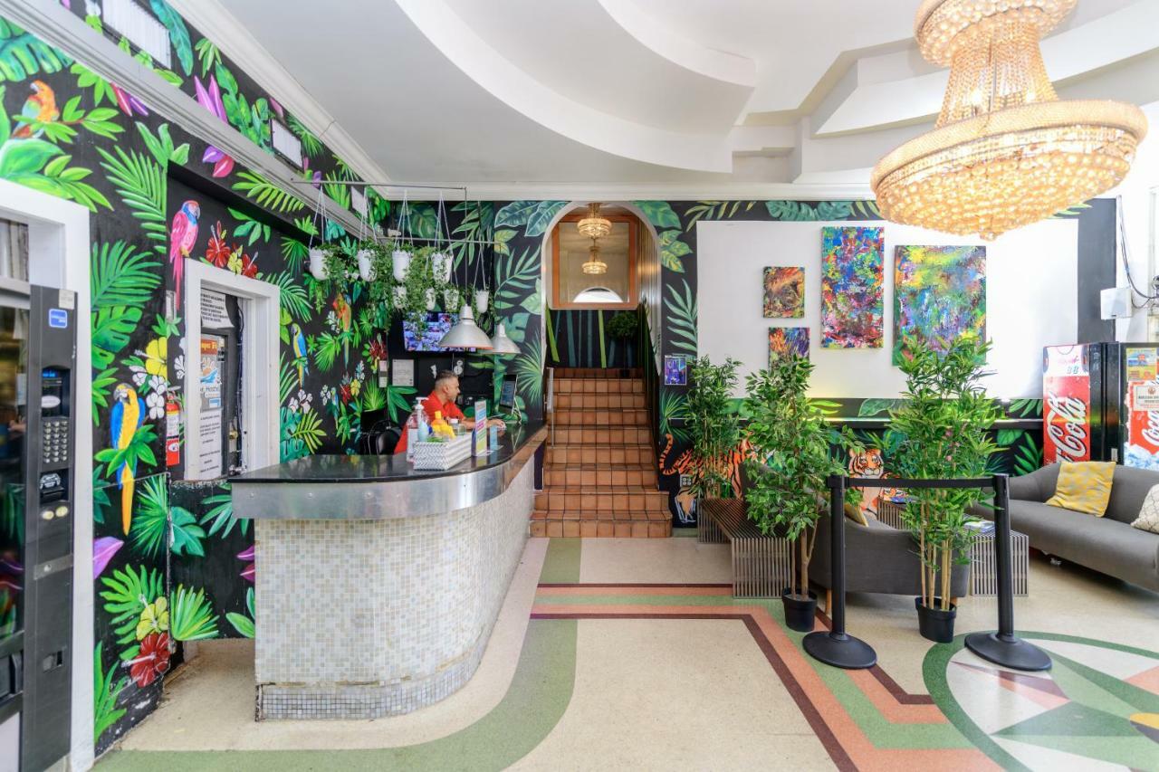 South And Auberge de jeunesse *