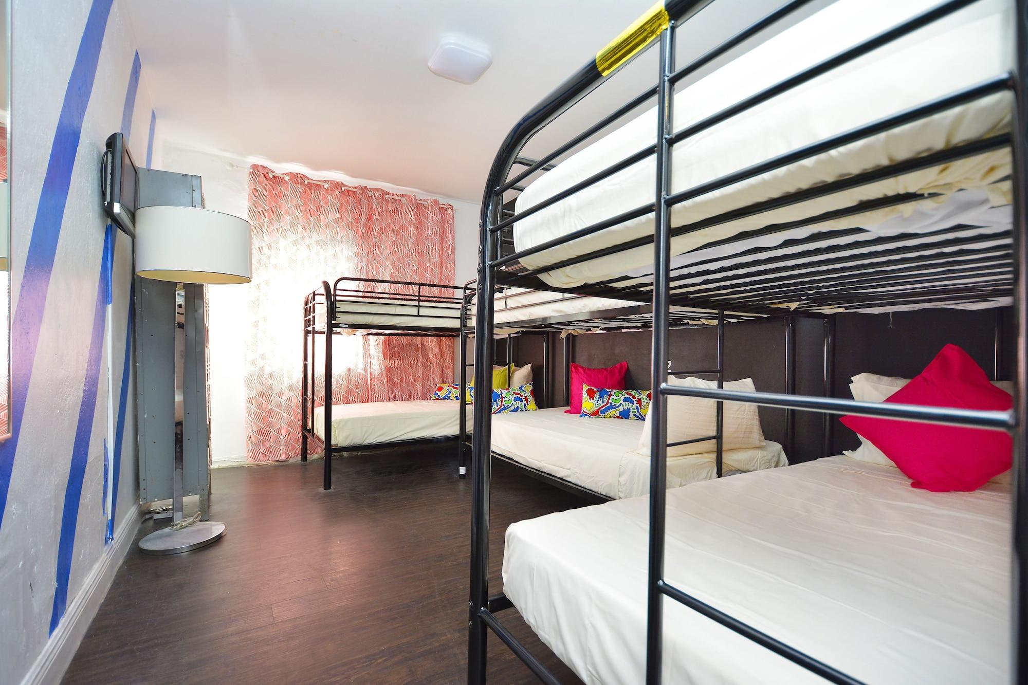 South And Albergue